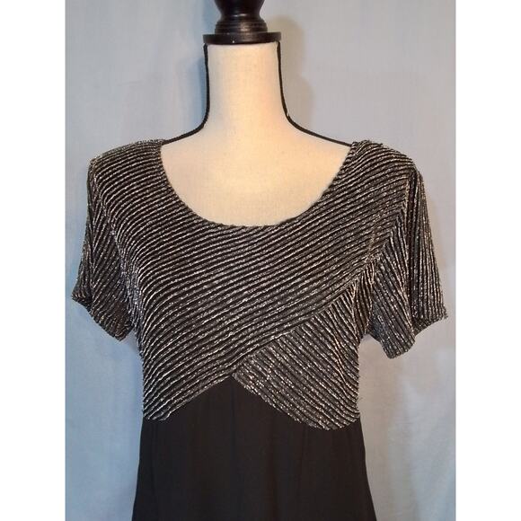 Molly Malloy - Picture 2 of 6